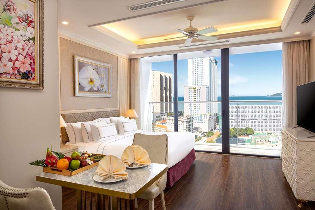 Melia Vinpearl Nha Trang Empire Hotel Bilik gambar